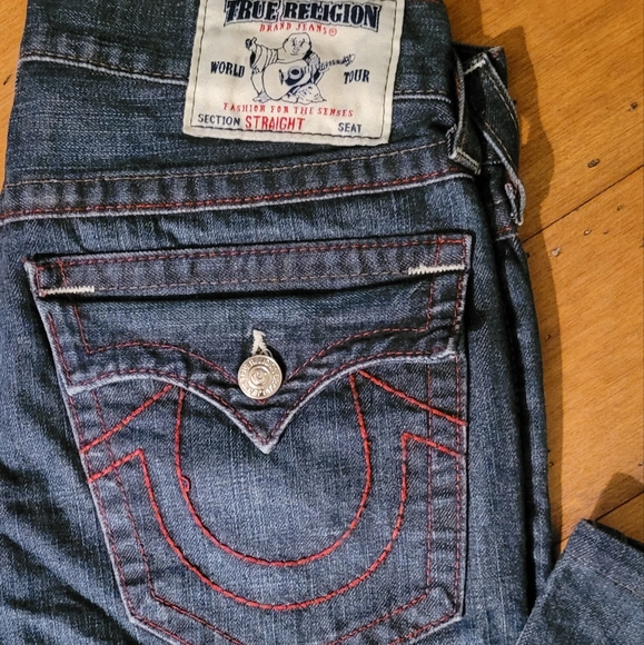 RARE True Religion Red Stitch Bandana - Picture 9 of 10